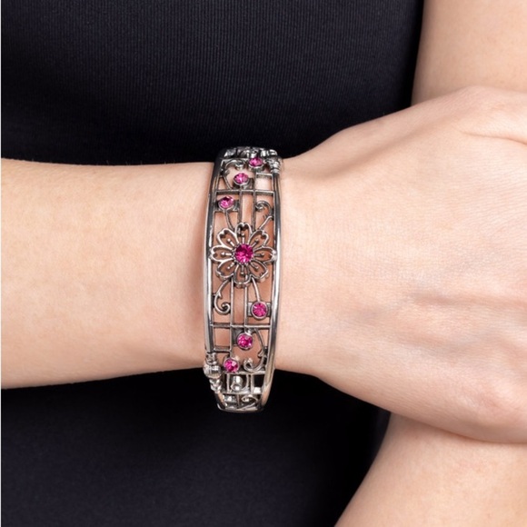 Prairie Musical - Pink Hinge Bracelet - Picture 2 of 2